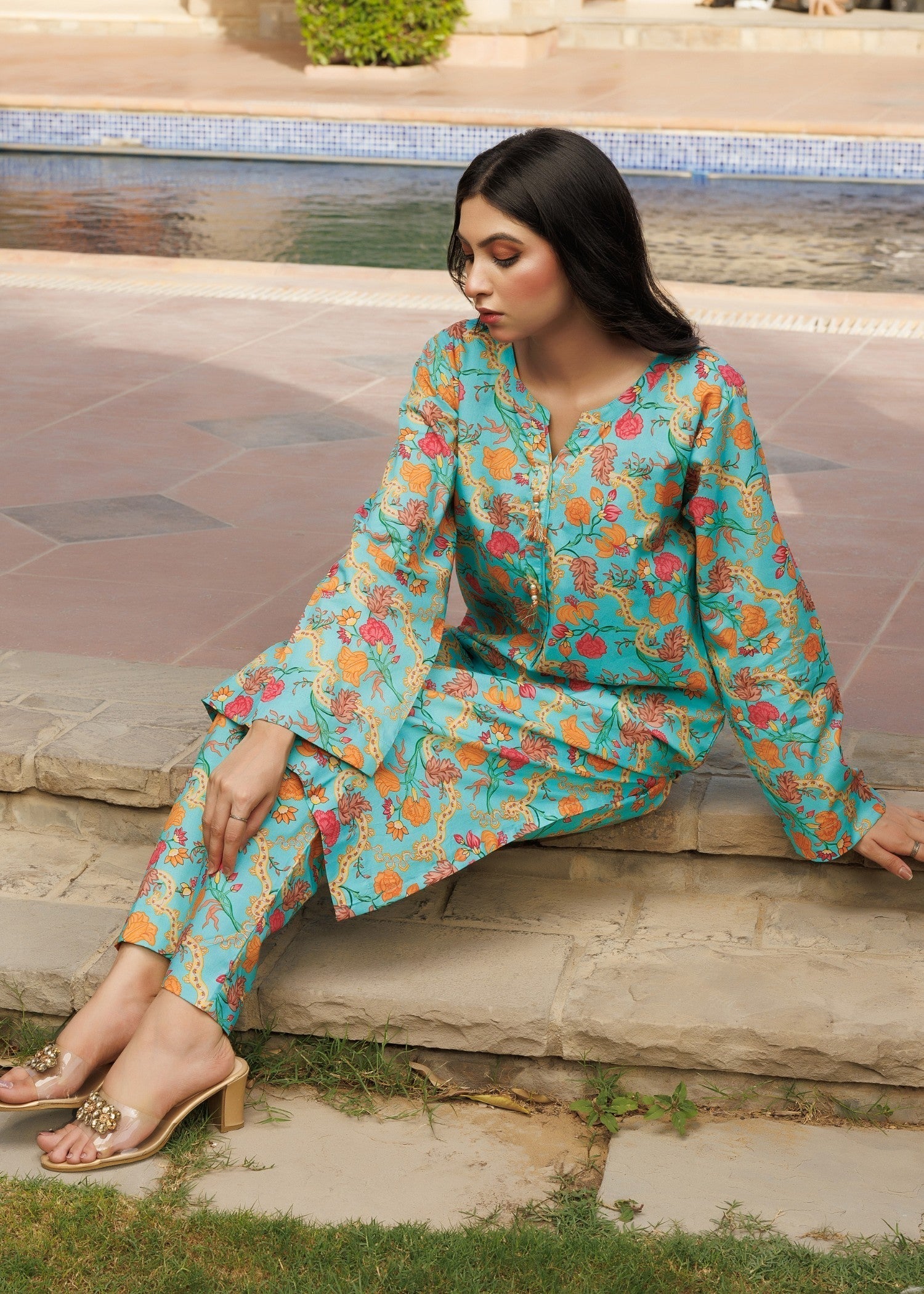 Zarasi Summer Bloom Stitched Lawn Suit Women 2pcs