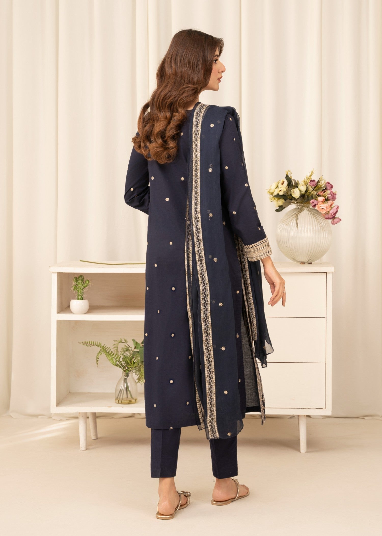Sahibas By Mirza Nusrat Navy Women 3pcs