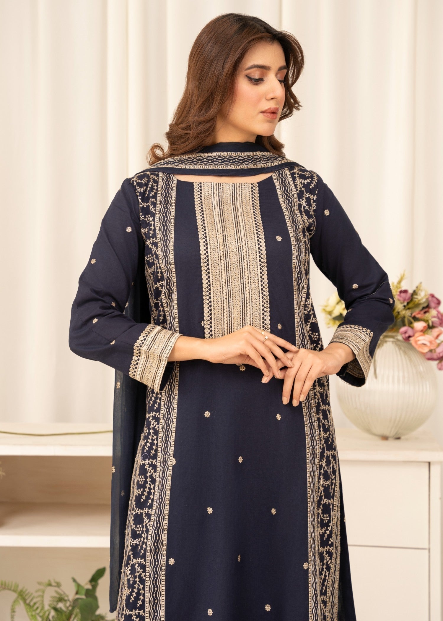 Sahibas By Mirza Nusrat Navy Women 3pcs
