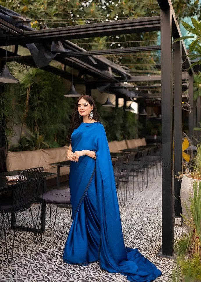 Tonics Clothing Impreial Blue Women 2pcs