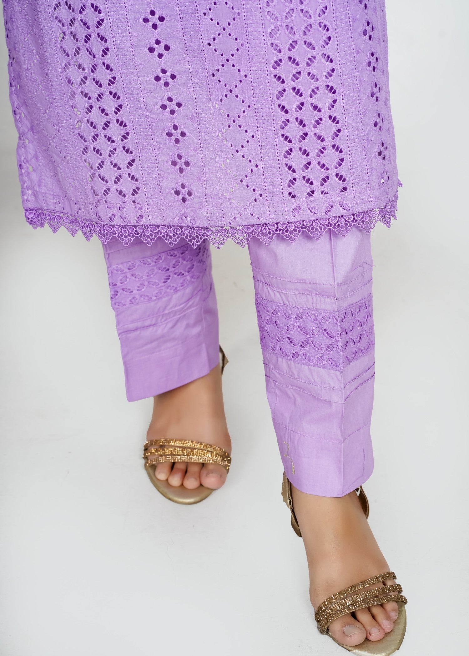 Bint-E-Hussain Stripe Chikankari kurta Set Lavender Women 2pcs