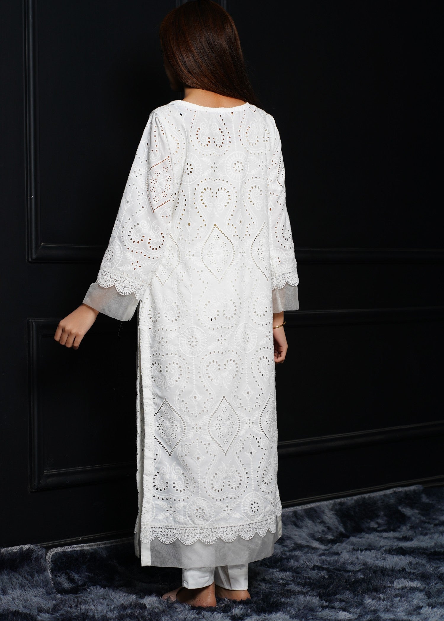 Bint-E-Hussain Chikankari Organza kurta Set White Women 2pcs