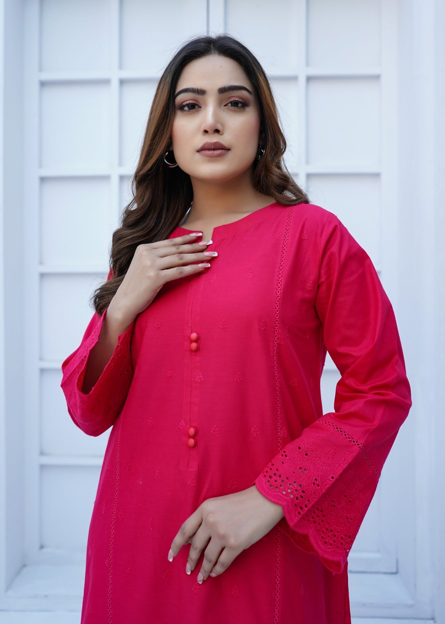 Yolo Pret Schiffli Border Embroidered Lawn JASHAN S25 0008 Women 2pcs