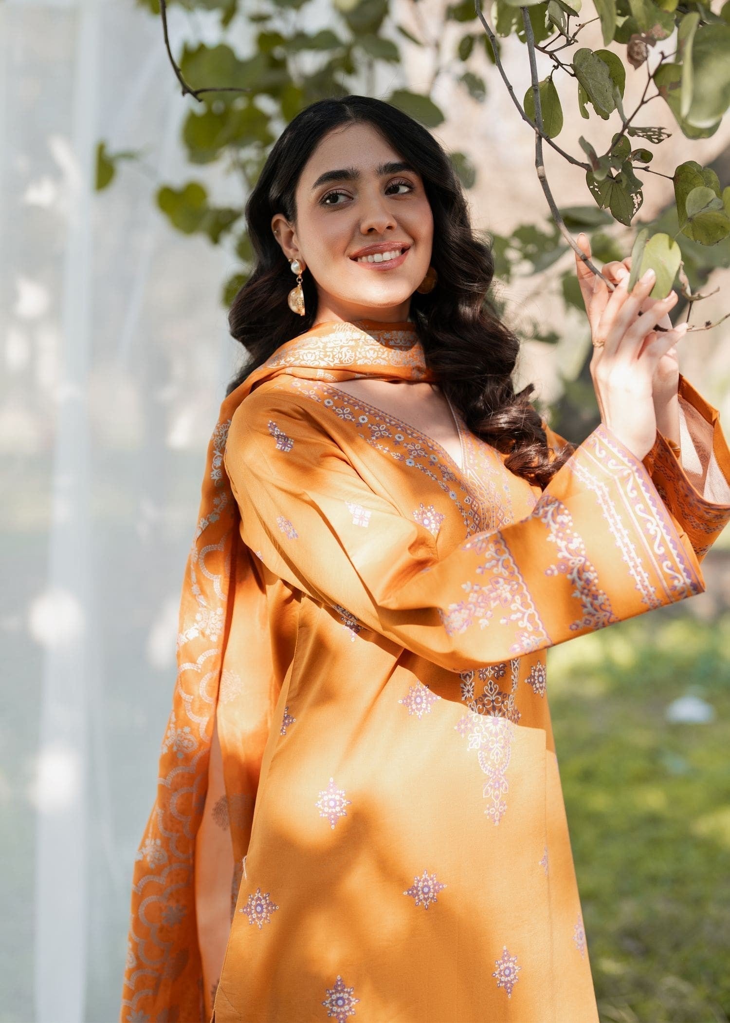 Garnet Clothing Feeha Women 2pcs