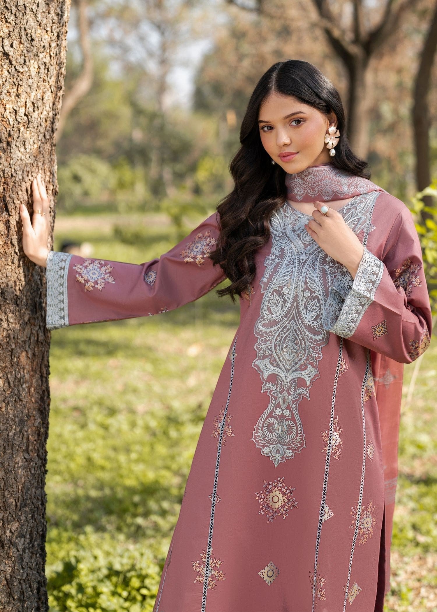 Garnet Clothing Mirae Women 2pcs