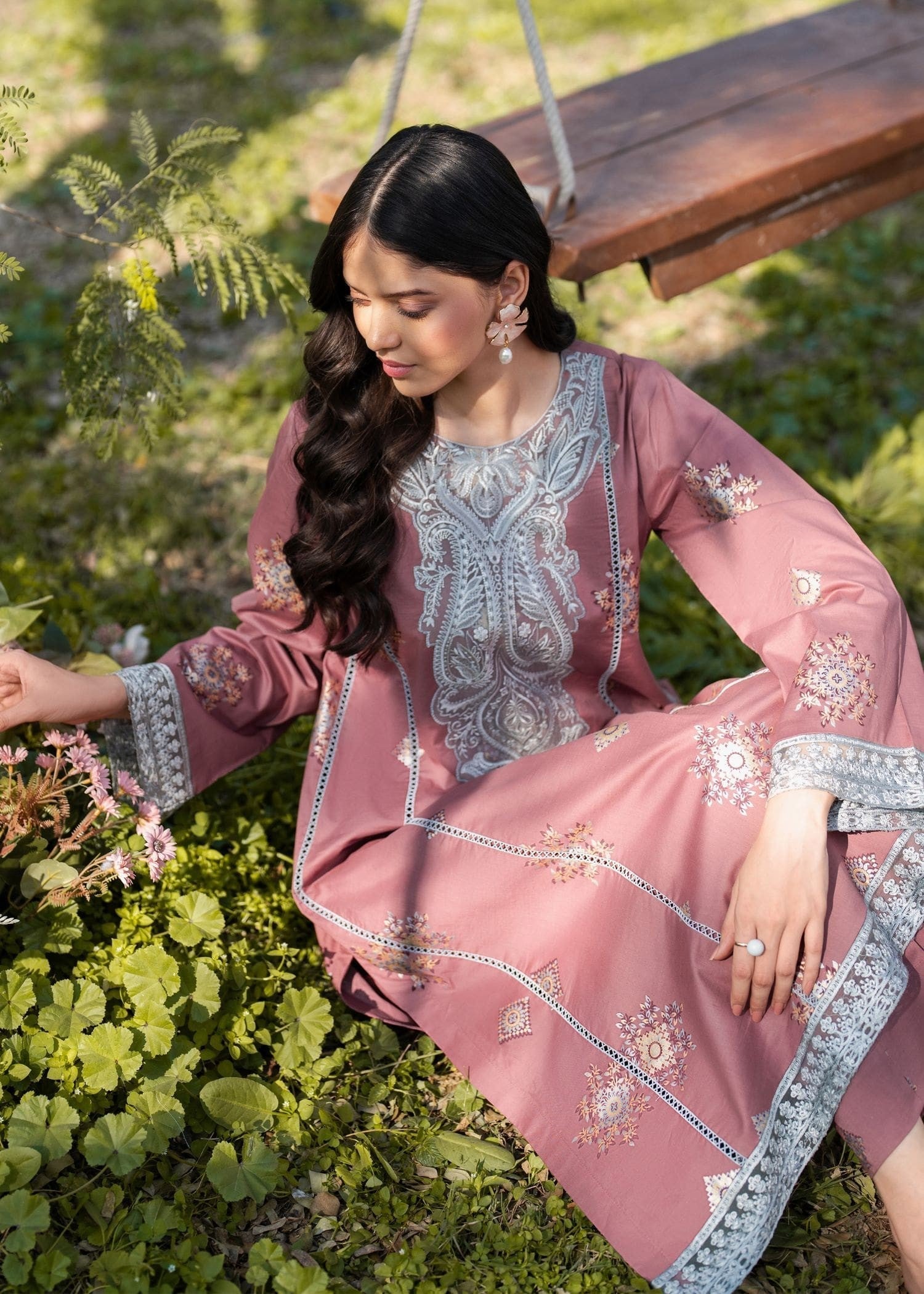 Garnet Clothing Mirae Women 2pcs