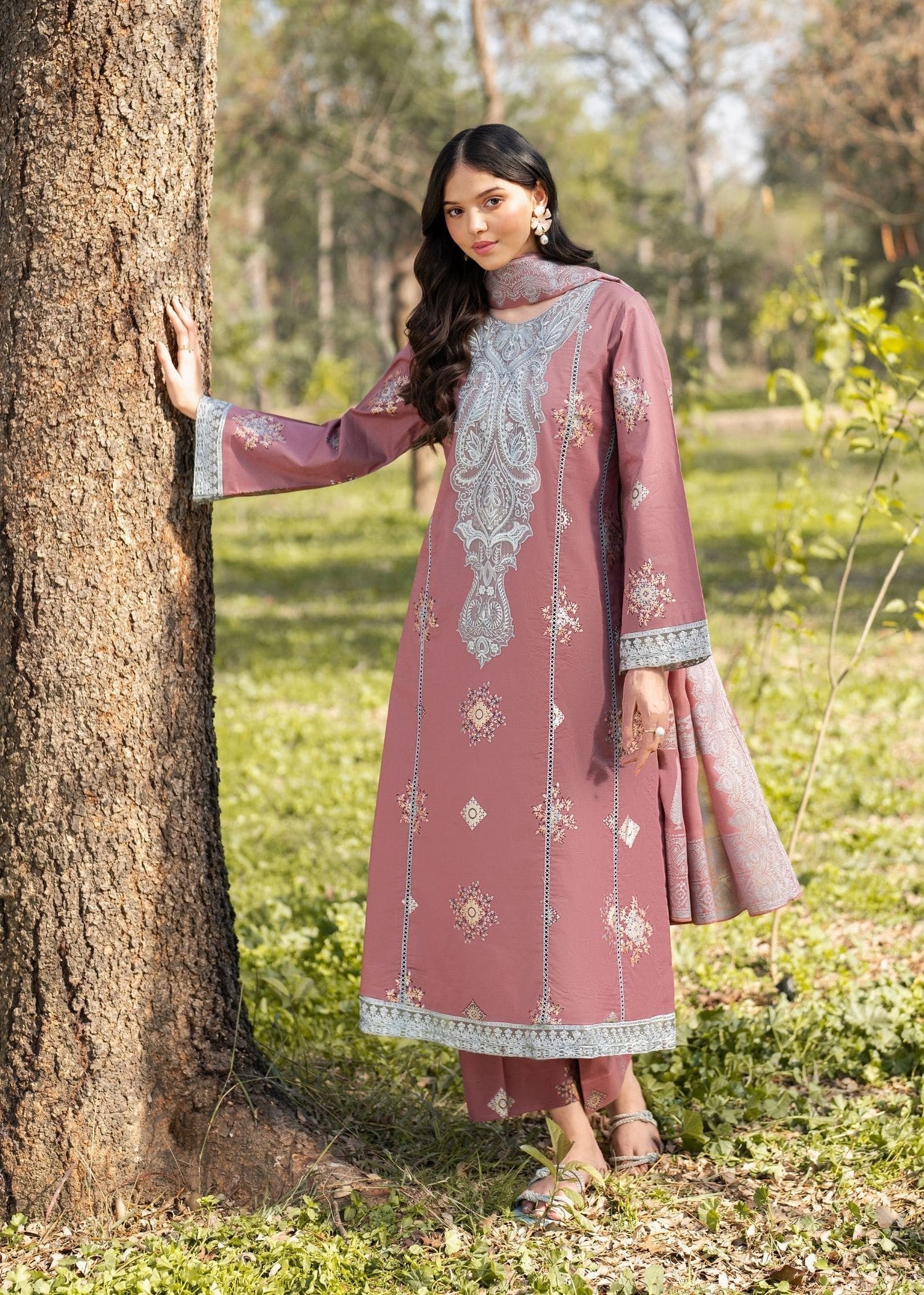 Garnet Clothing Mirae Women 2pcs