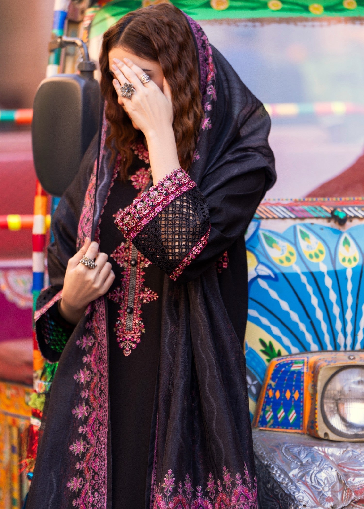 Casual Lite Bazaar D8 Women 3pcs