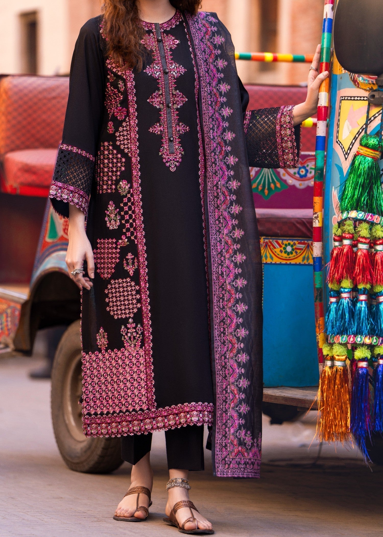 Casual Lite Bazaar D8 Women 3pcs