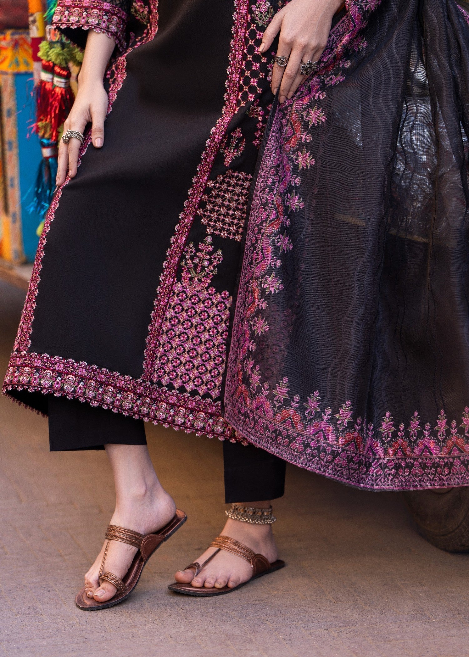 Casual Lite Bazaar D8 Women 3pcs