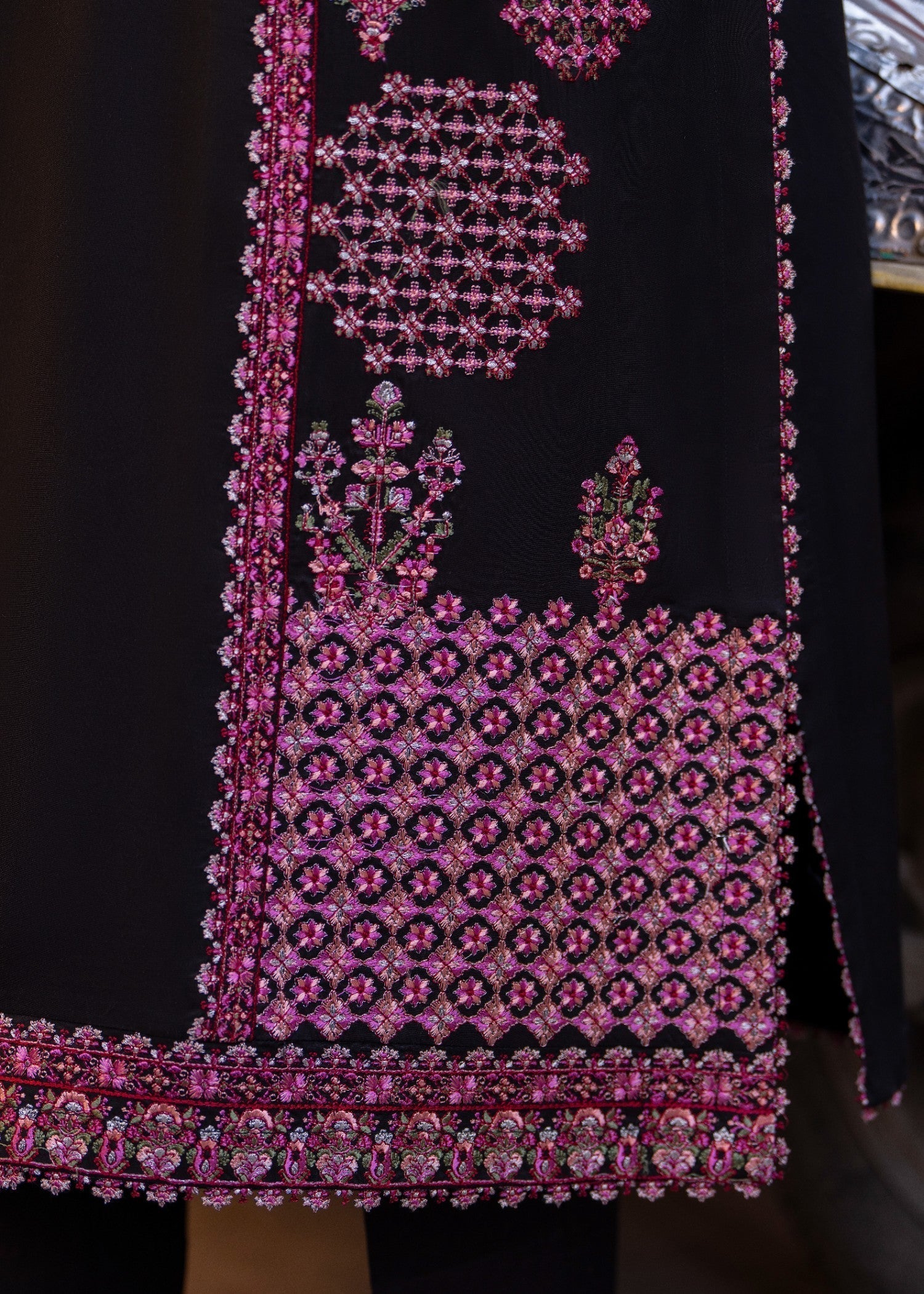 Casual Lite Bazaar D8 Women 3pcs