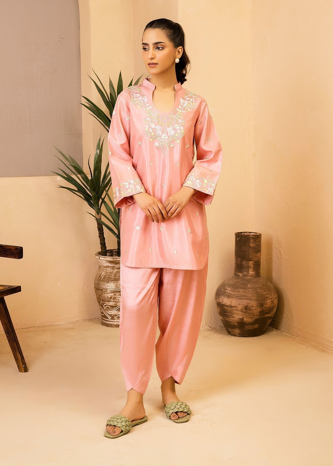 Allure By Ih LESLIE Women 2pcs