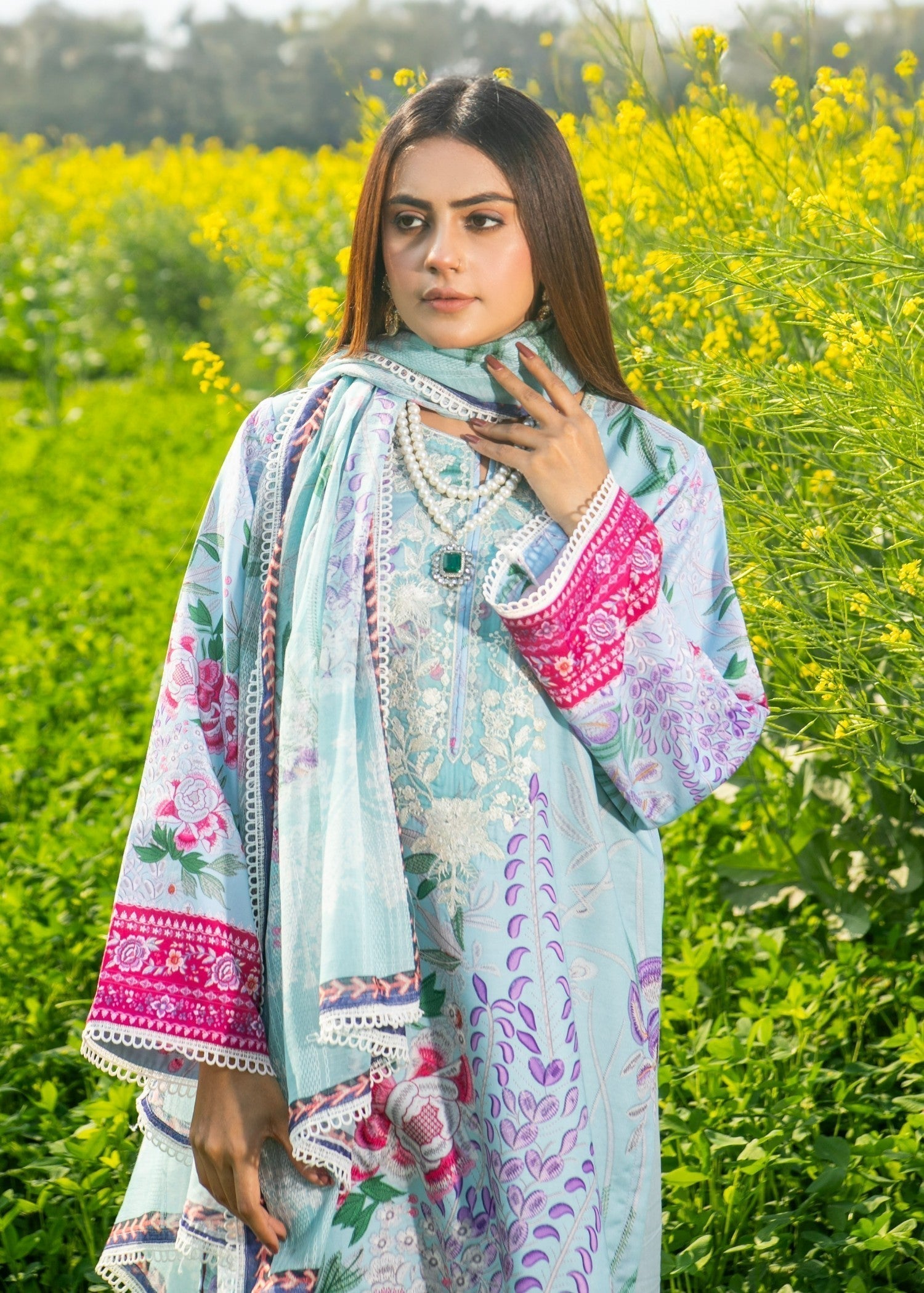 Chandan Nagri DAISY BLUE Women 3pcs