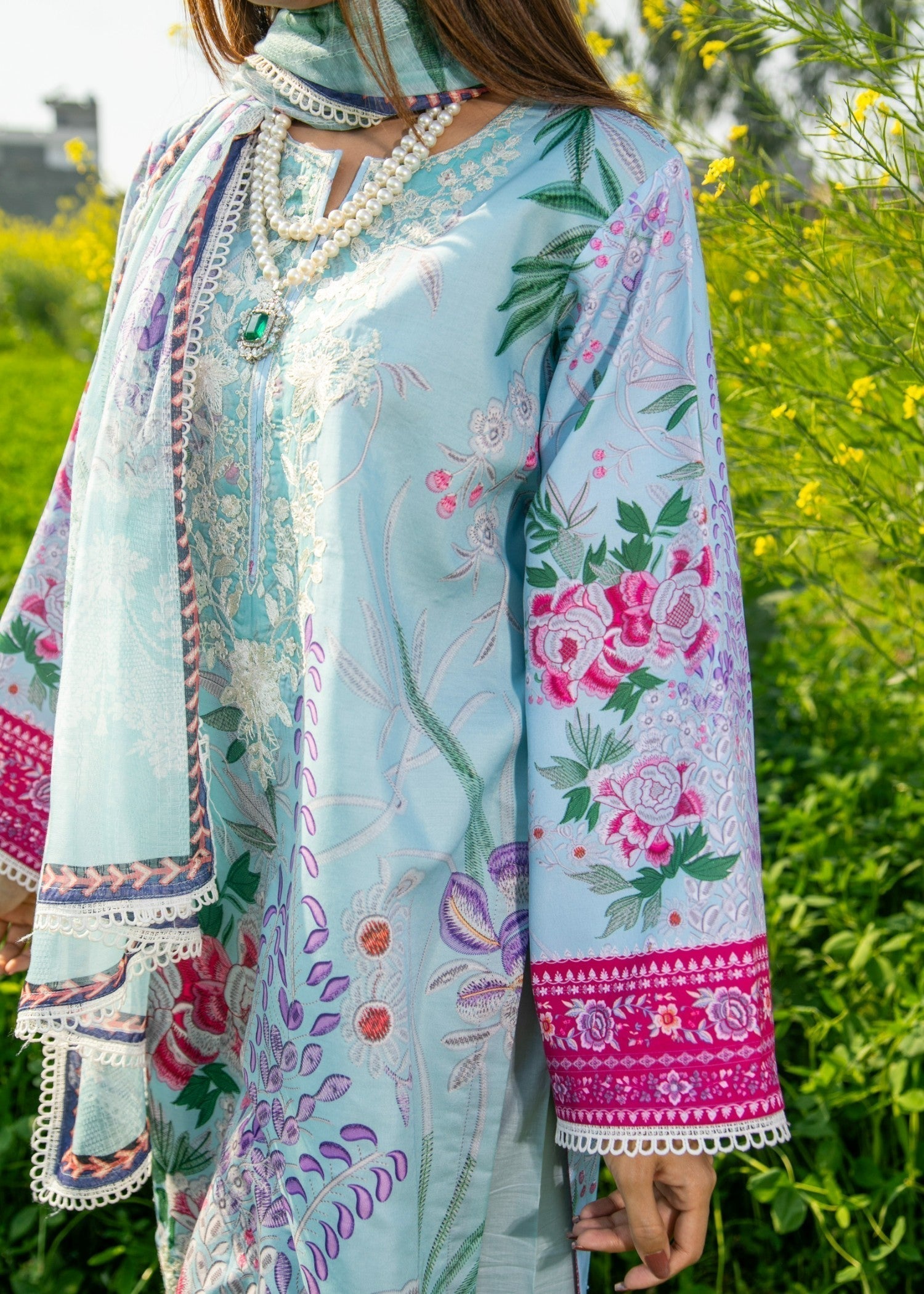 Chandan Nagri DAISY BLUE Women 3pcs