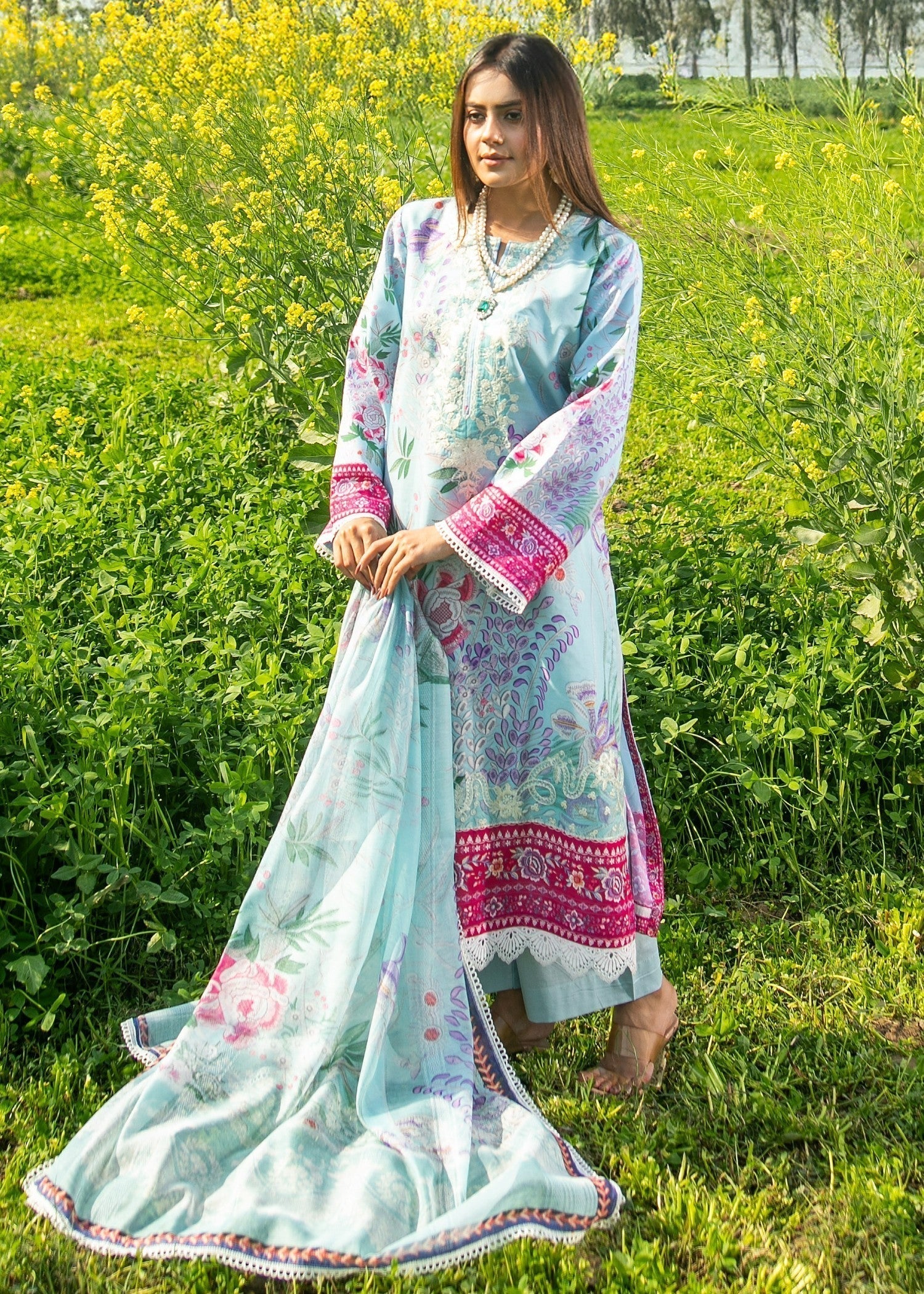 Chandan Nagri DAISY BLUE Women 3pcs