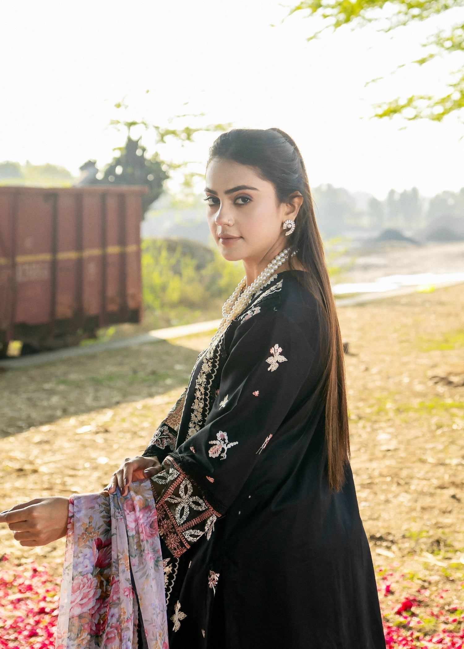 Chandan Nagri NISSA BLACK Women 3pcs