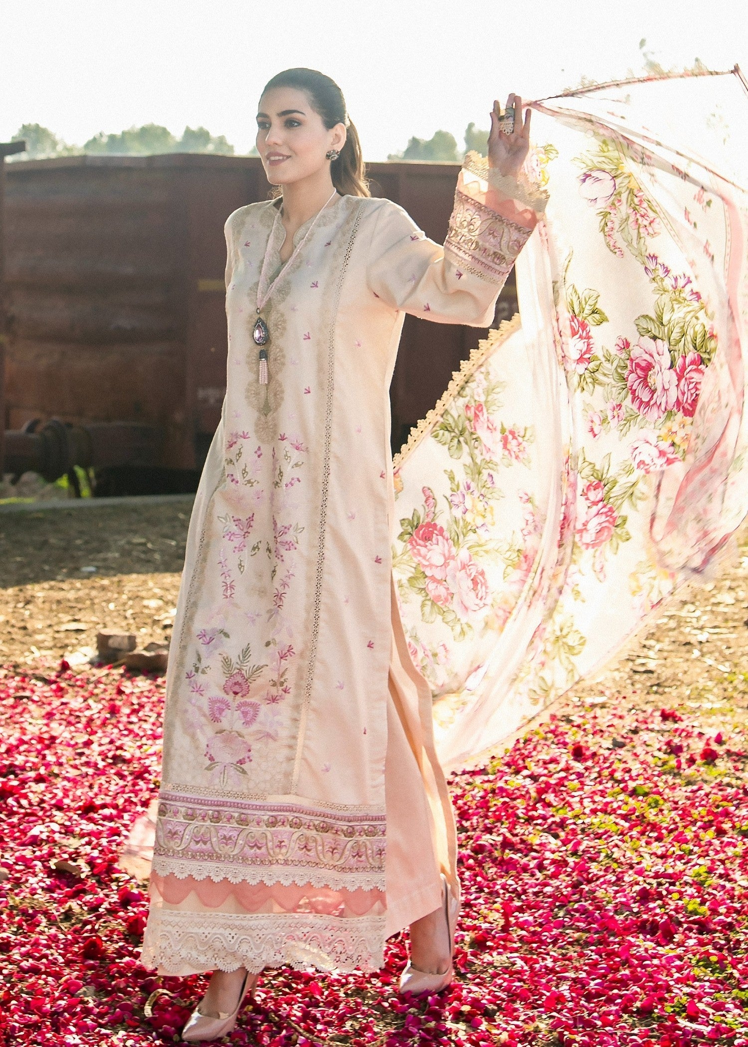 Chandan Nagri MARAL OFFWHITE Women 3pcs