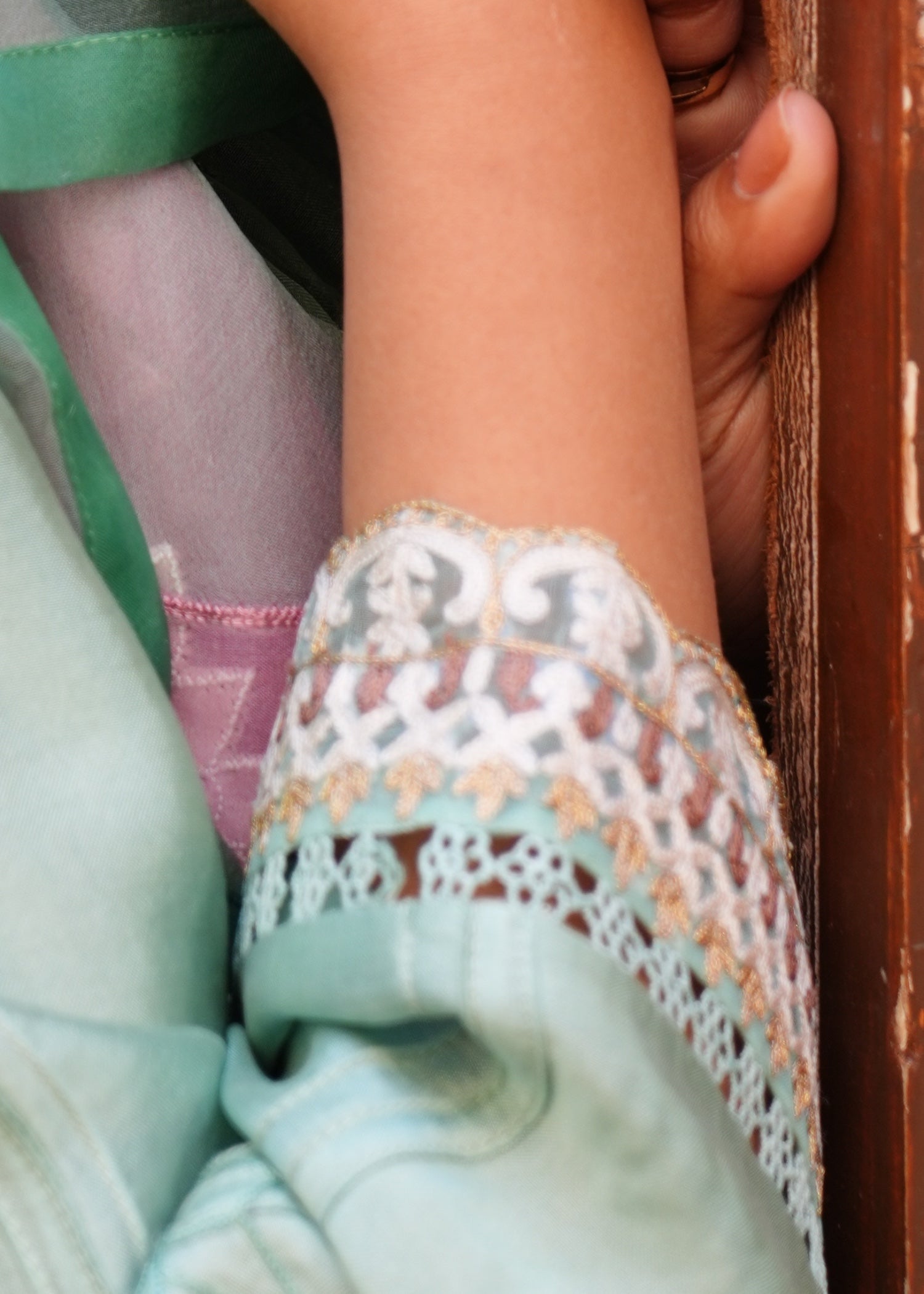 Muntaha By Shanzay Niyara Women 3pcs