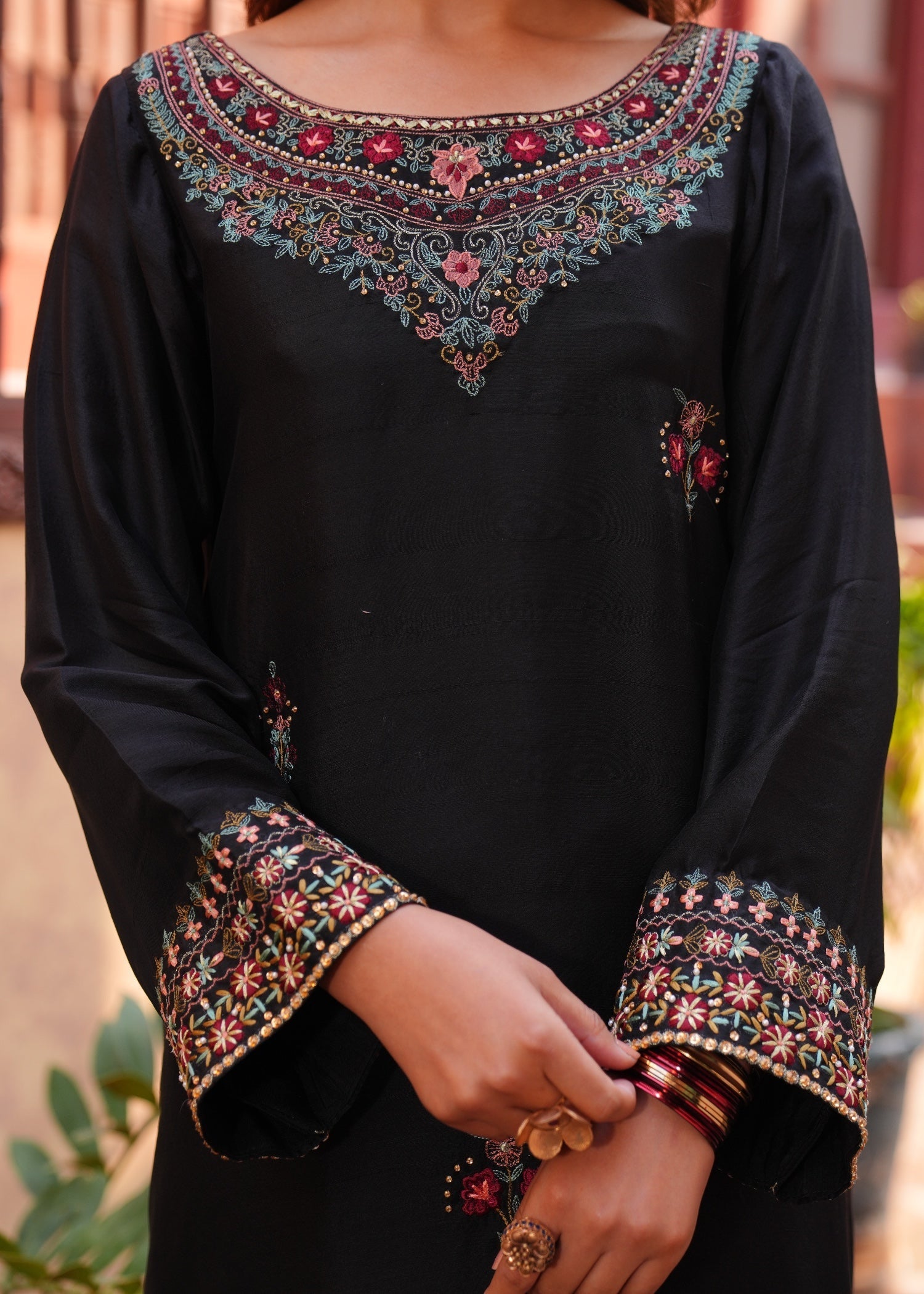 Muntaha By Shanzay Israah Women 3pcs