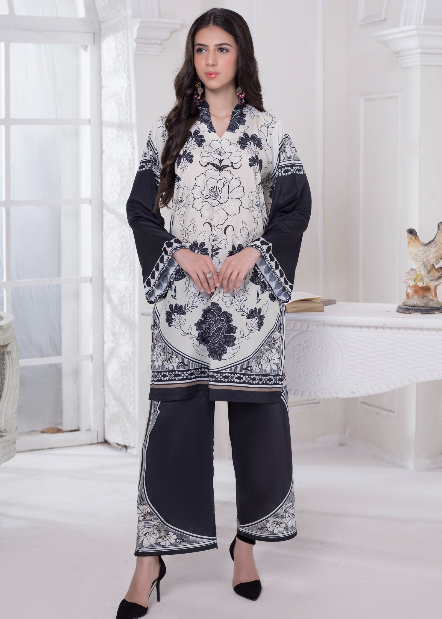 Khadija Sharif Ebony Women 2pcs