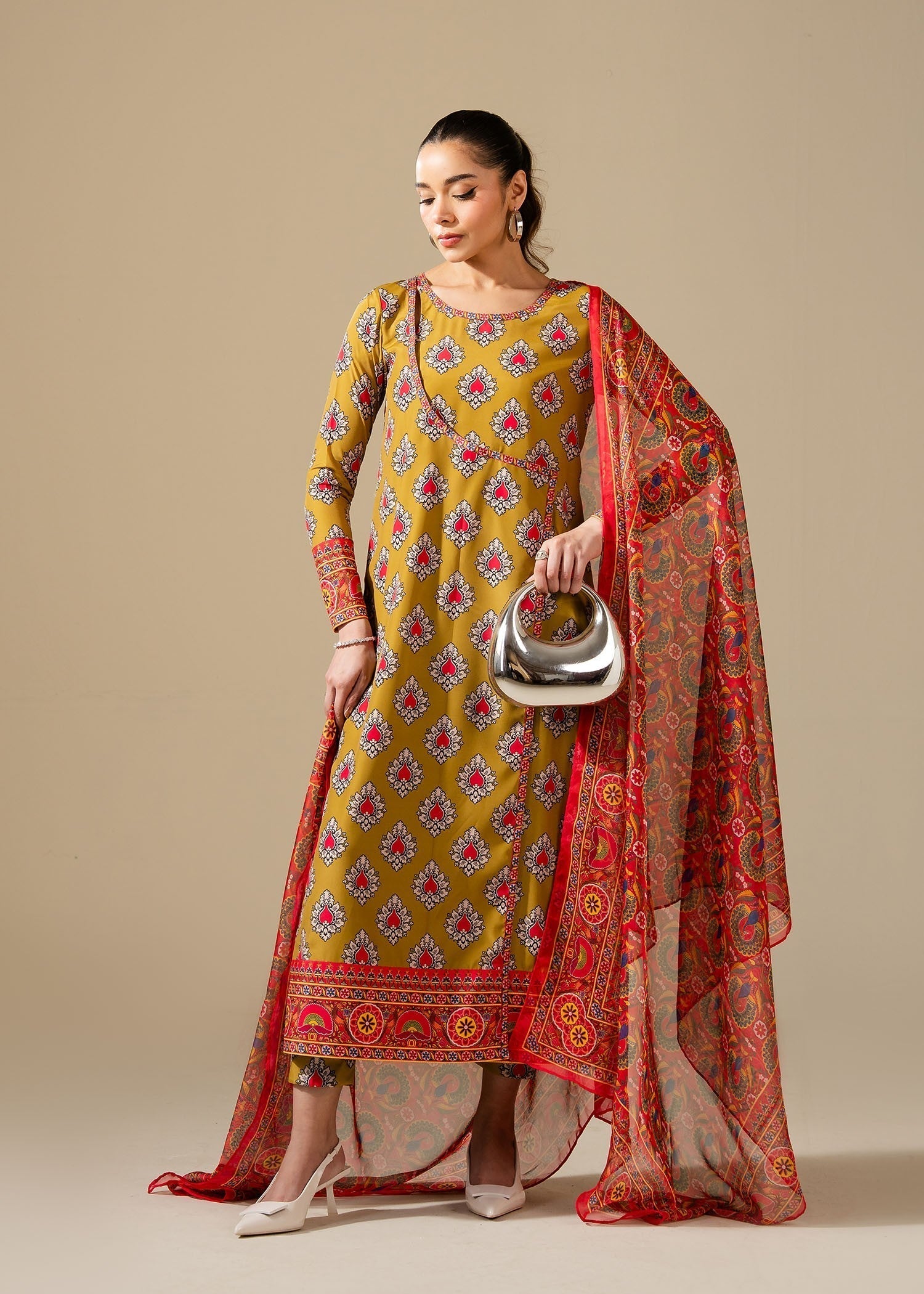 Maria Osama Bohra Women 3pcs