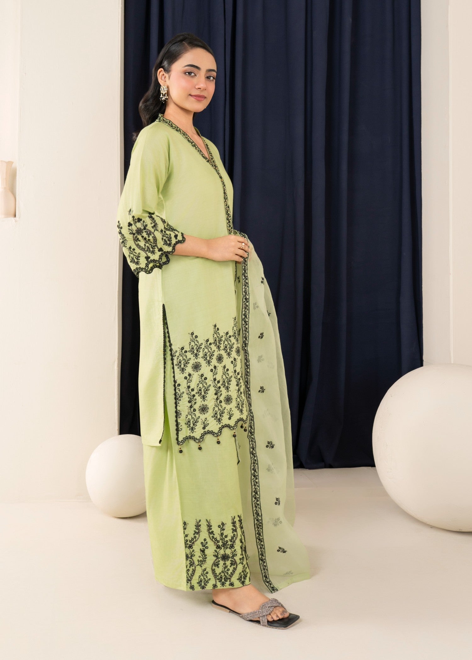 Four Season Boutique DILBAR PISTA Women 3pcs