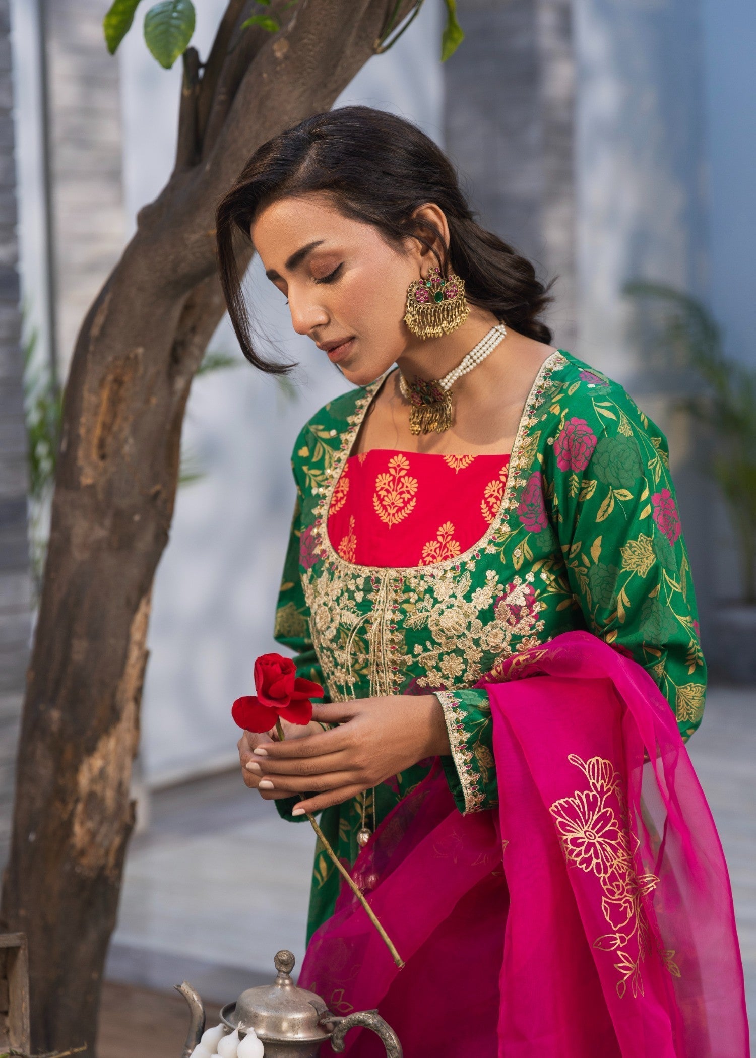 Costumo Sawera Women 3pcs