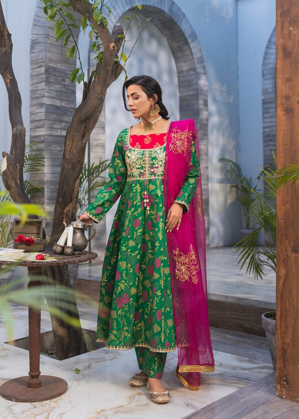 Costumo Sawera Women 3pcs