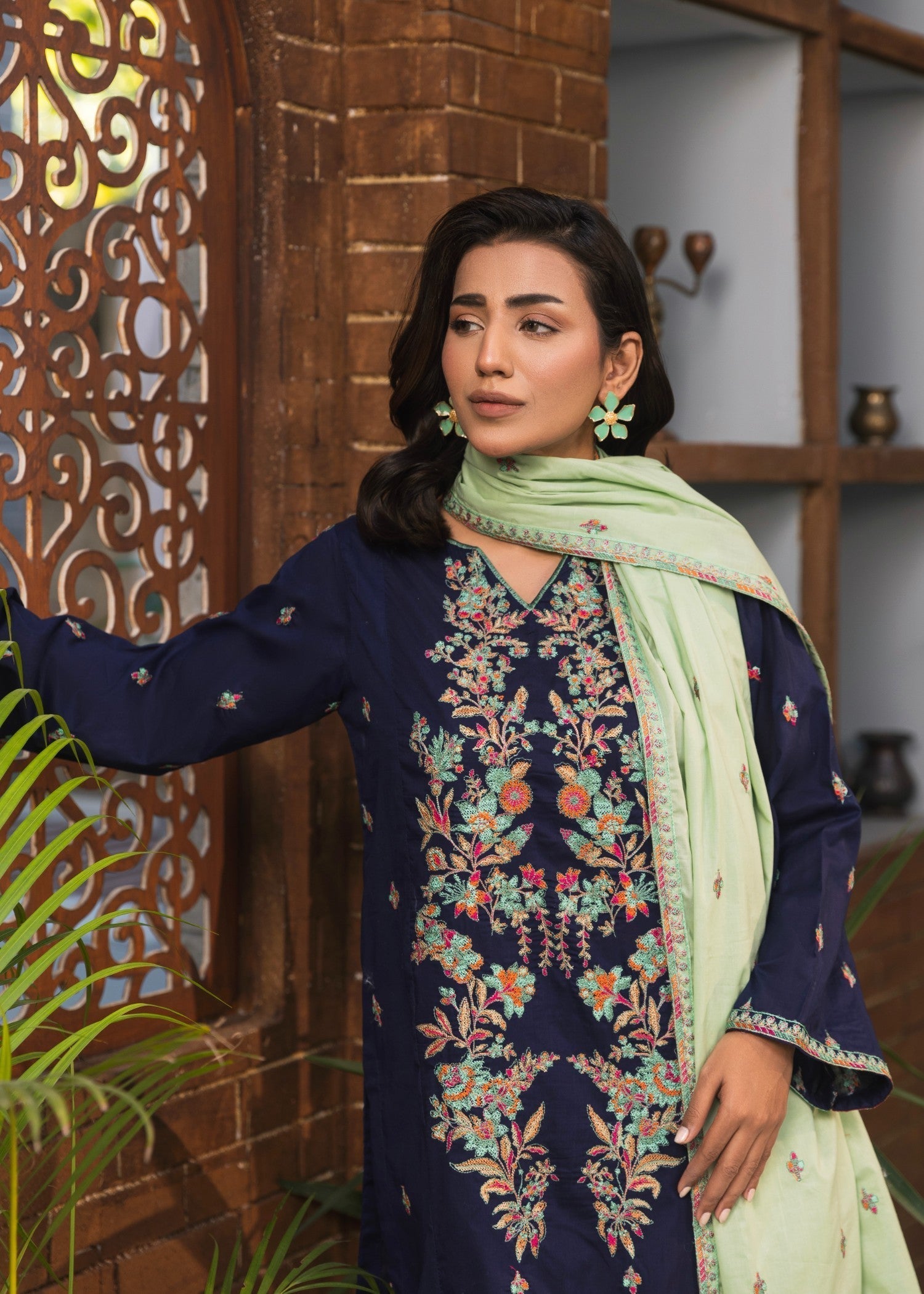 Costumo Nile Women 3pcs