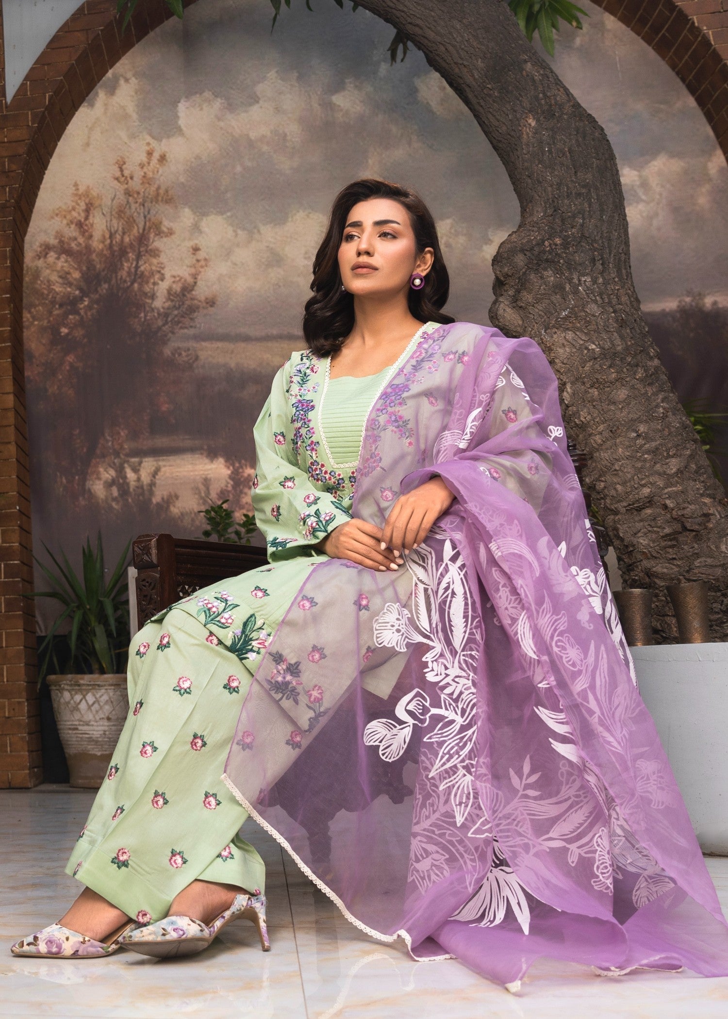 Costumo Soraya Women 3pcs