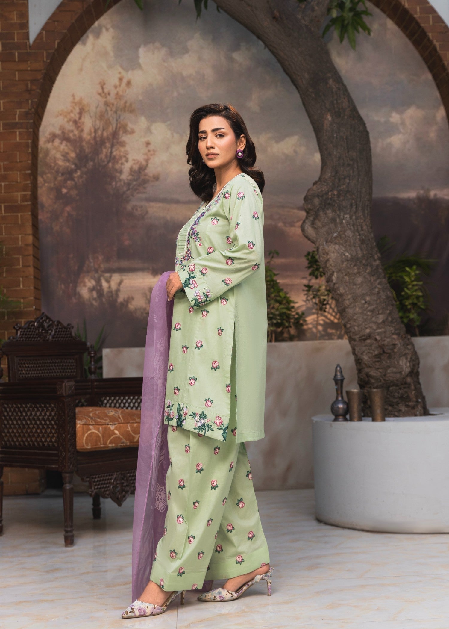 Costumo Soraya Women 3pcs