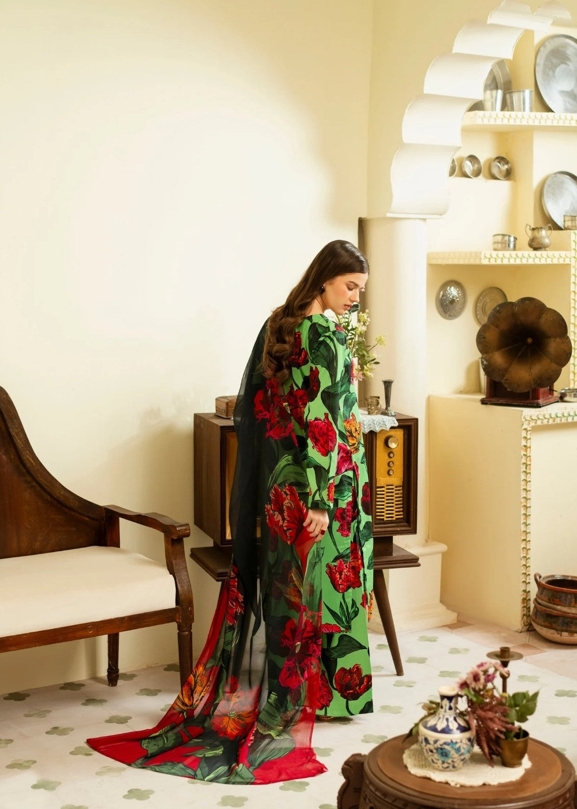 Feathers NURELLE Women 3pcs