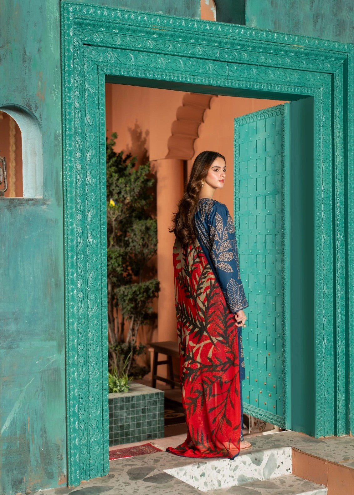 Feathers VEORA Women 3pcs