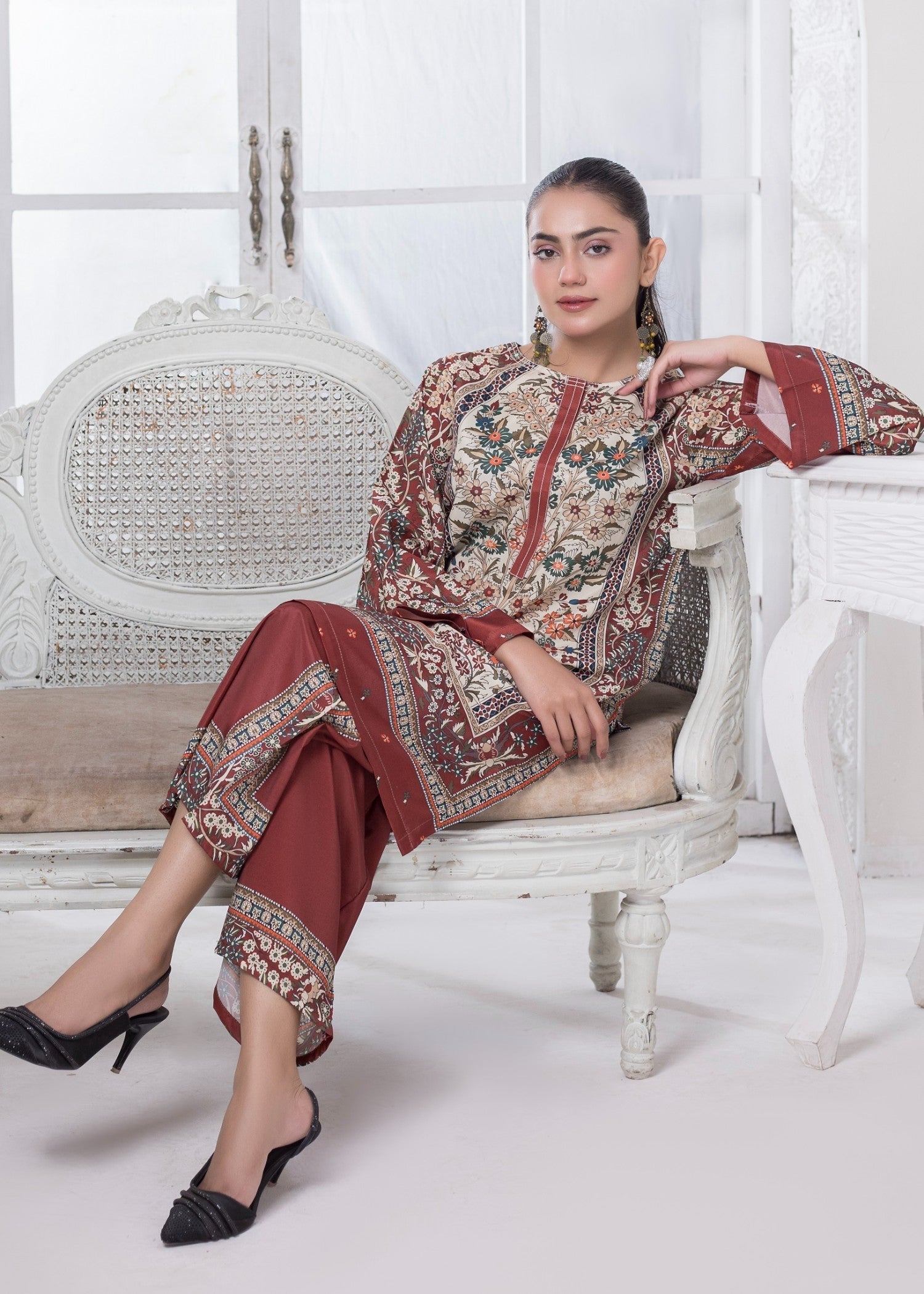Khadija Sharif Velmora Women 2pcs
