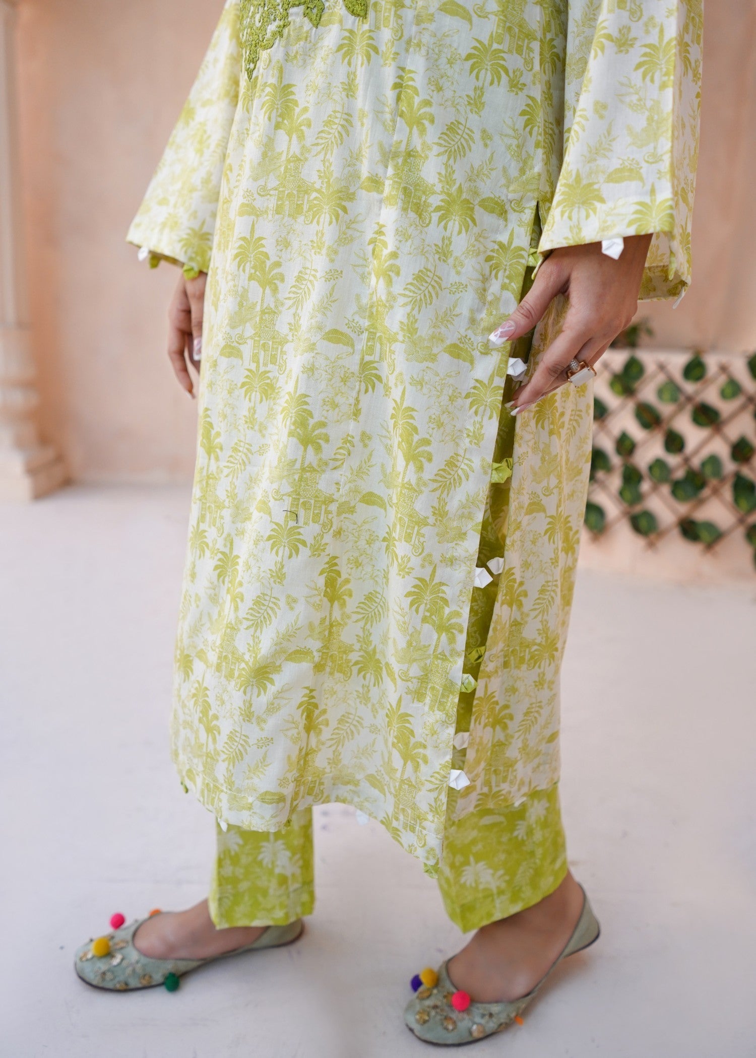 Yolo Pret Embroidered & Digital Print Lawn JASHAN S25 0052 Women 2pcs