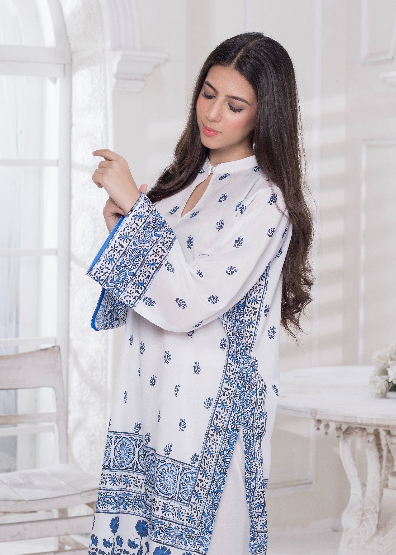 Khadija Sharif Lurisse Women 2pcs