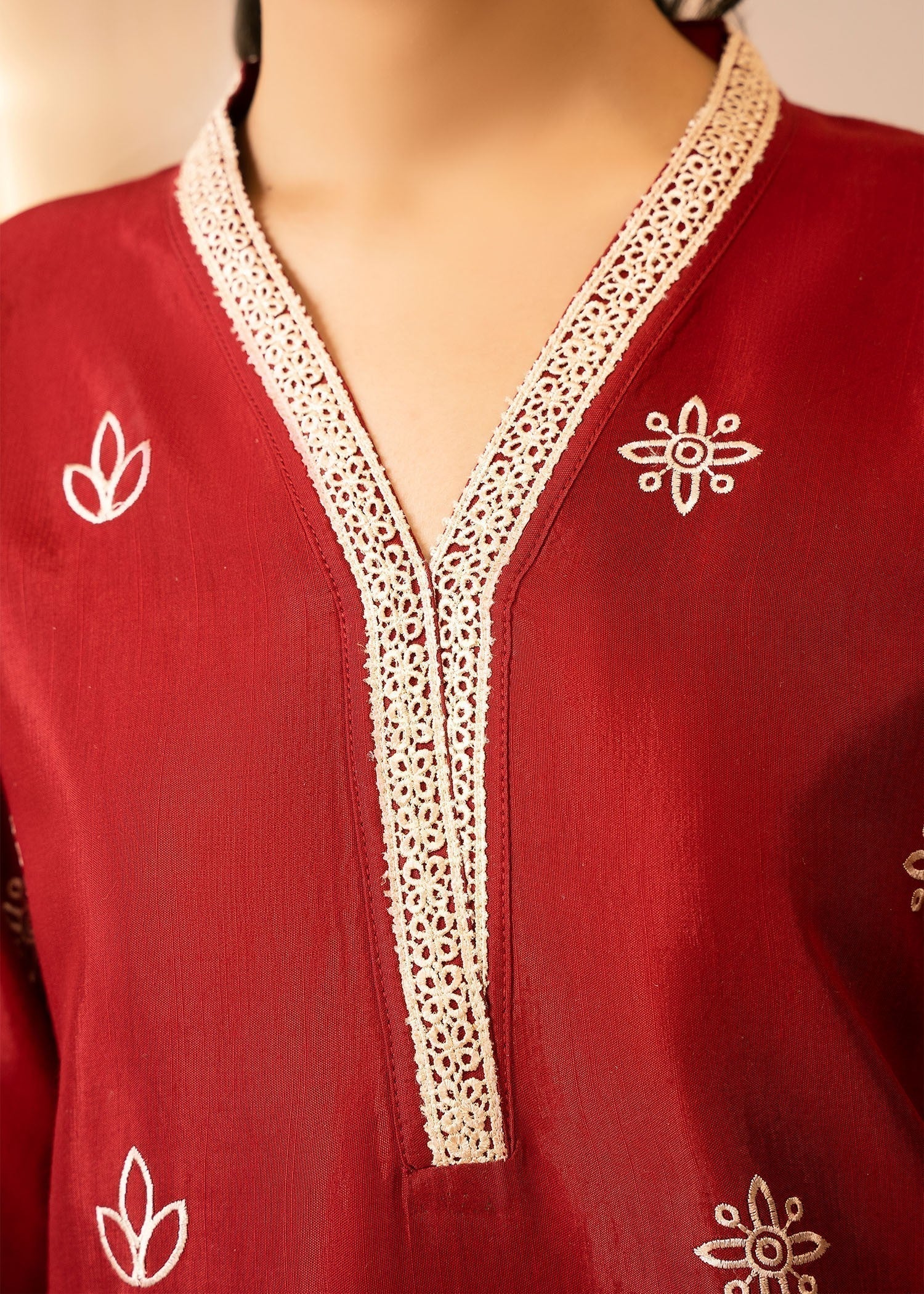 Allure By Ih BERRY Women 2pcs