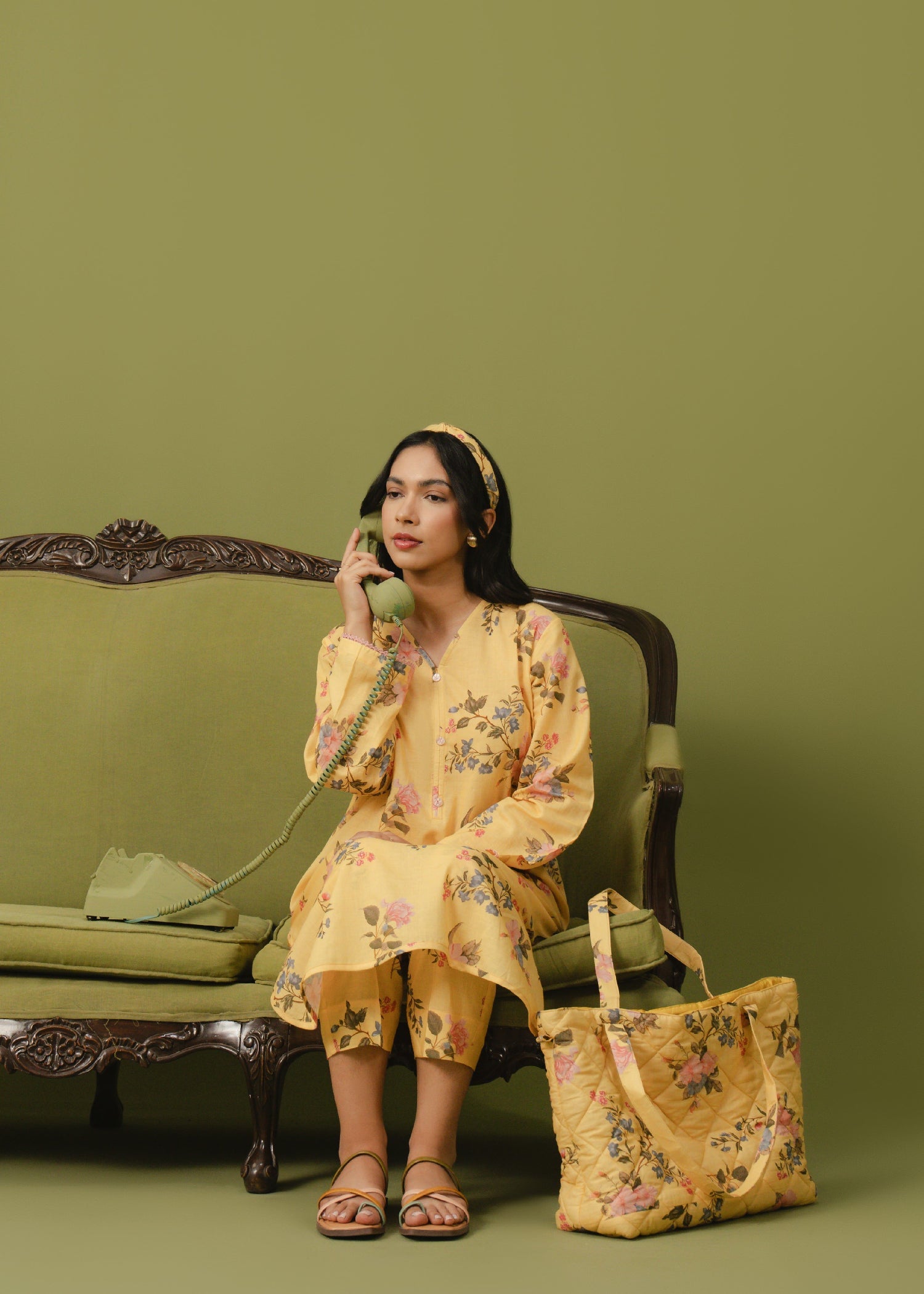 Buzzazi Sunflower Yellow Printed Suit Women 2pcs