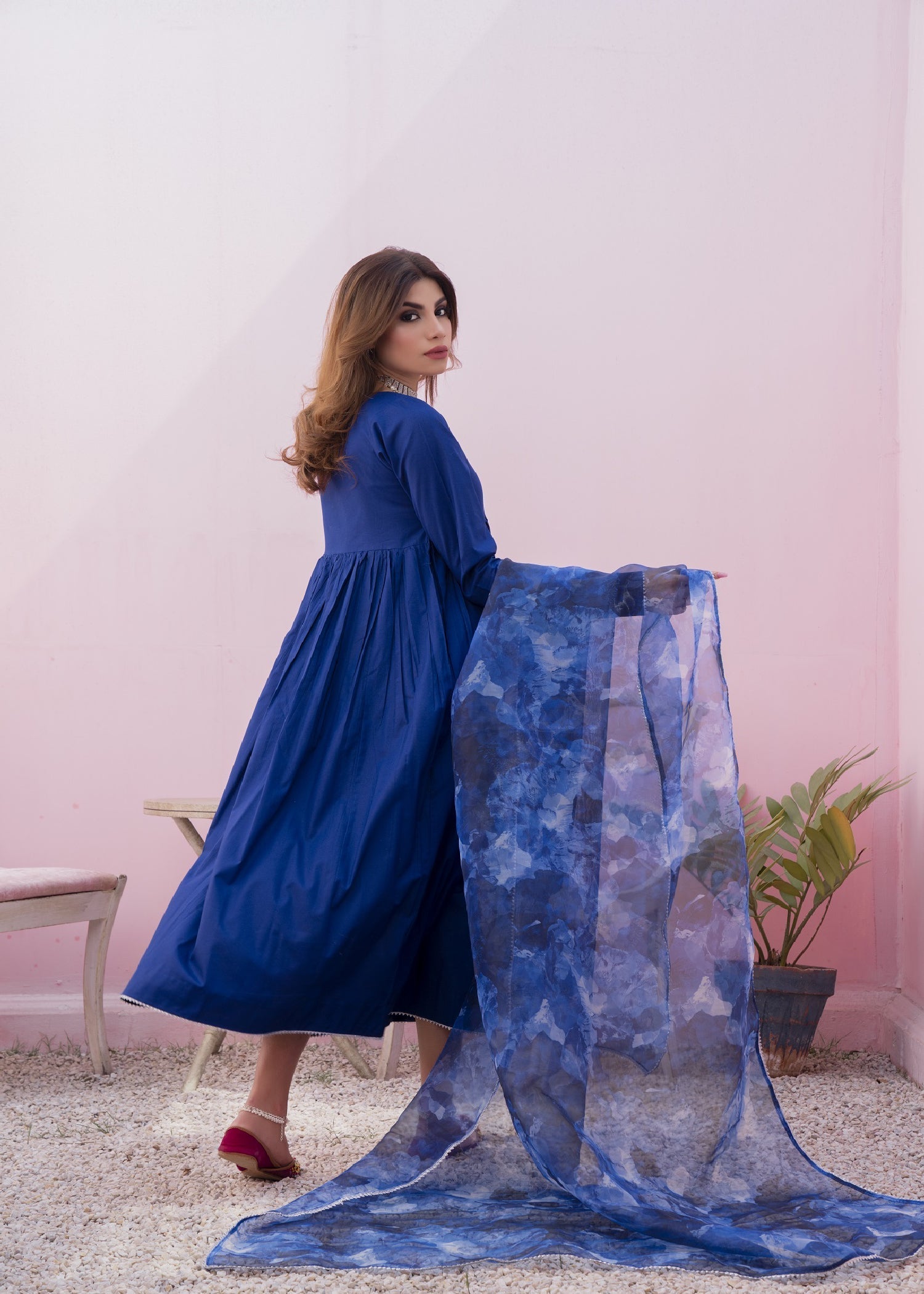 Emeralds ROSHAN JAHAN Women 1pcs