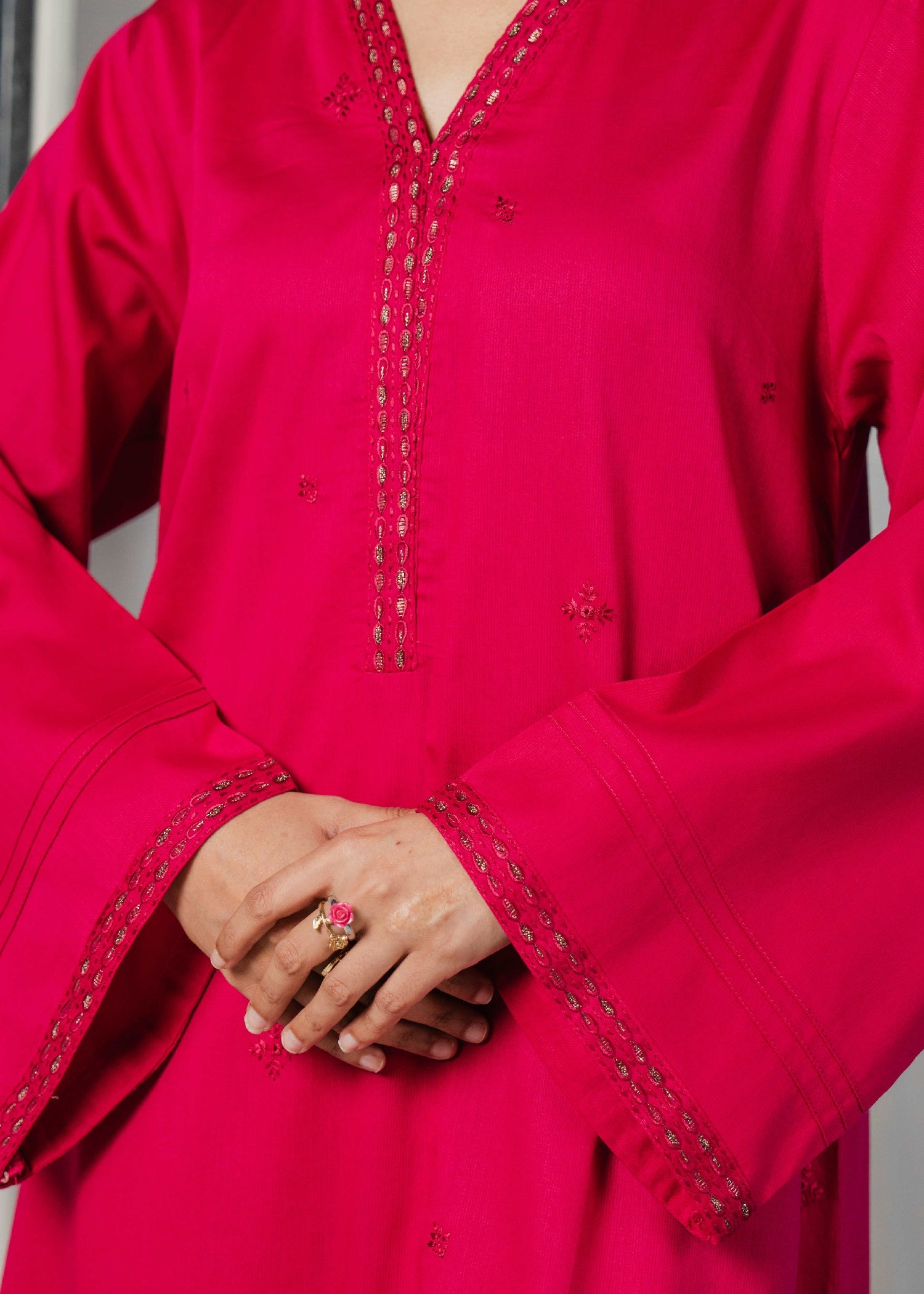 Buzzazi Bright Pink Embroidered Women 2pcs