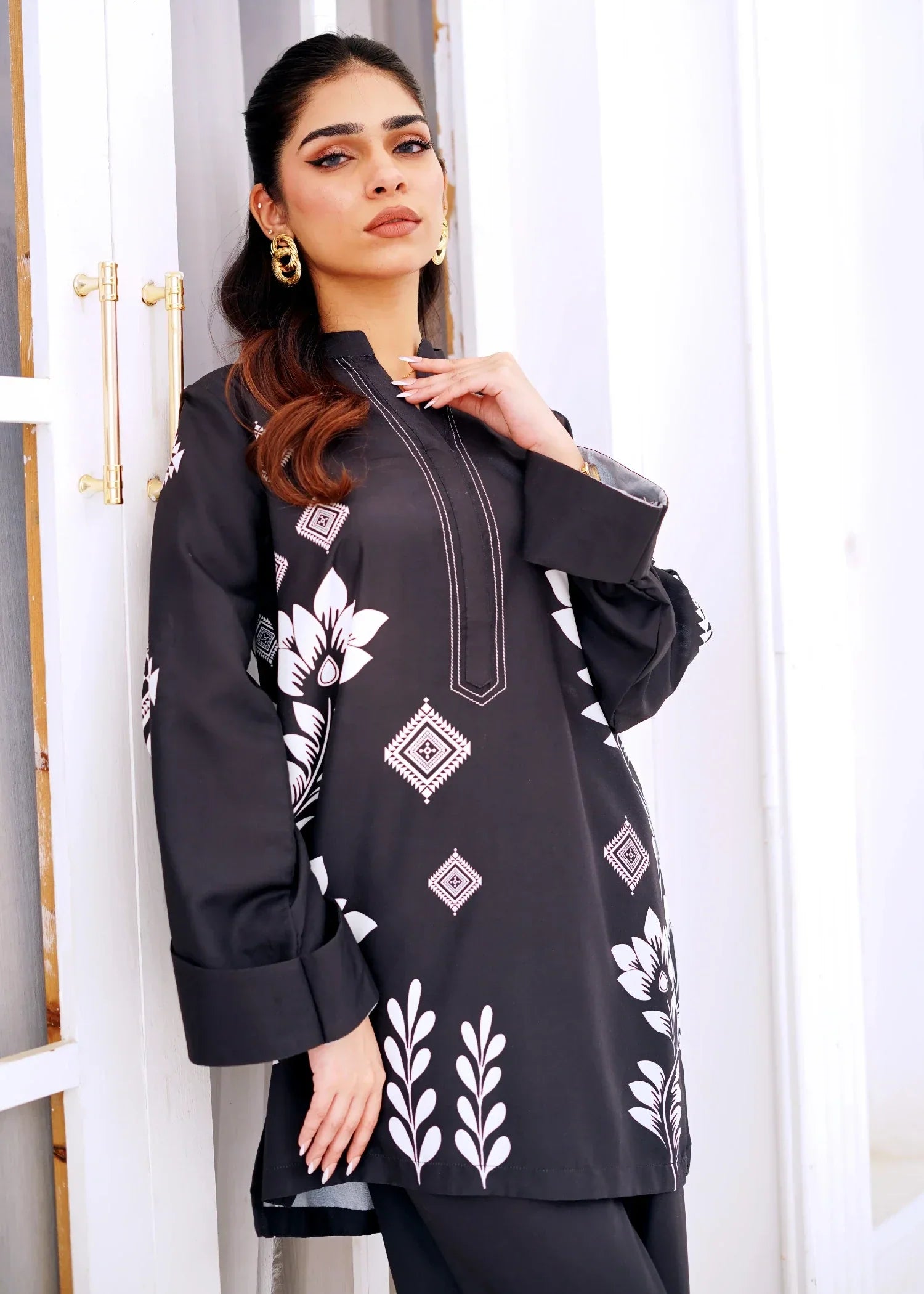 Nairah Noir Bloom Women 2pcs