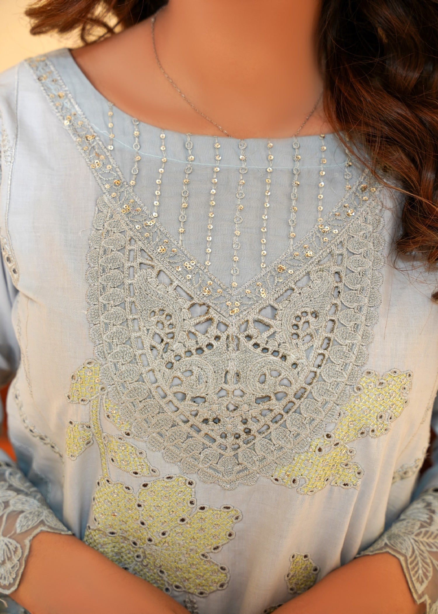 Azhar & Farukh AAINAA Women 3pcs