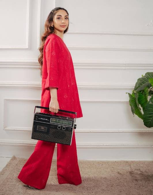 Thread 21 Petunia Women 2pcs