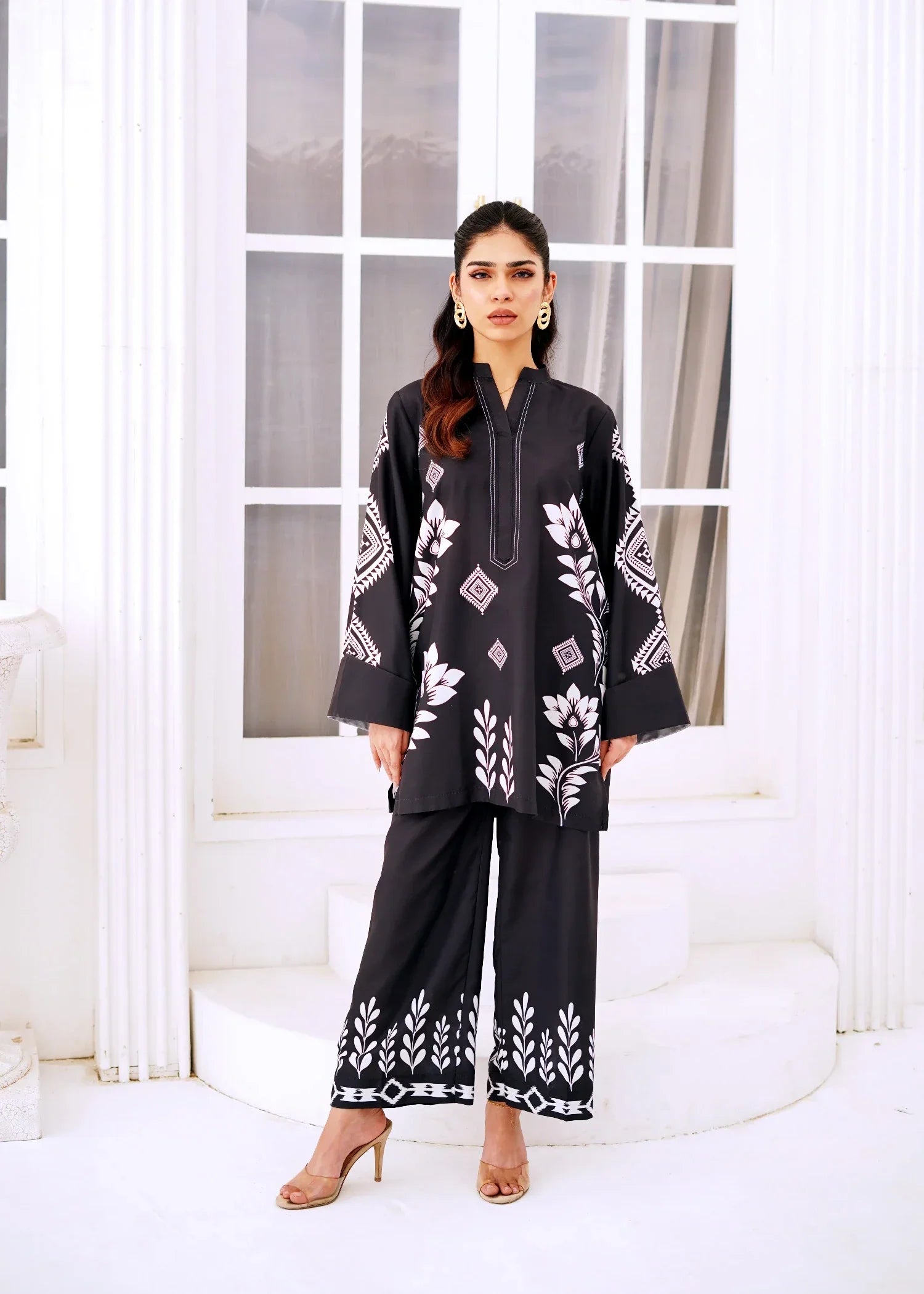 Nairah Noir Bloom Women 2pcs