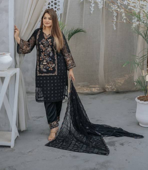 Four Season Boutique VEER BLACK Women 3pcs