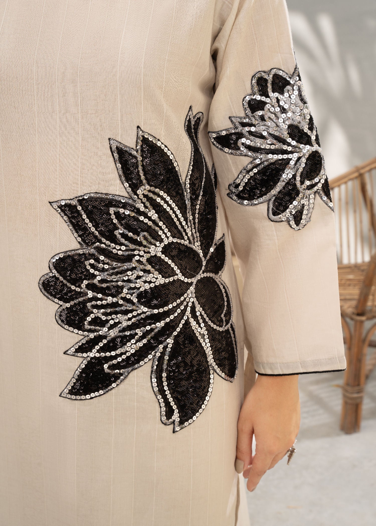 Sahibas By Mirza Lavish (Ivory) Women 2pcs