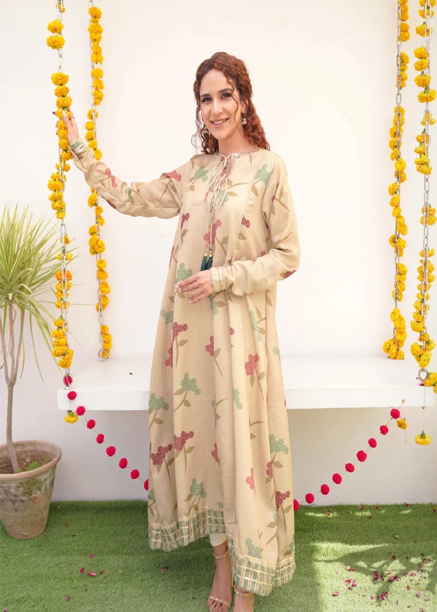 Dhaga Uraan Women 1pcs