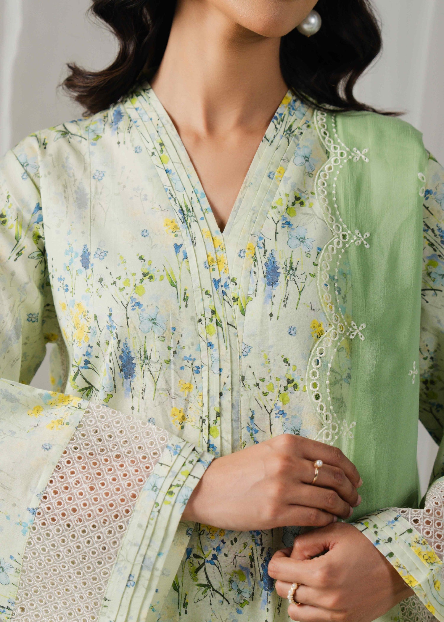 Buzzazi Green Willow Printed Suit Women 3pcs