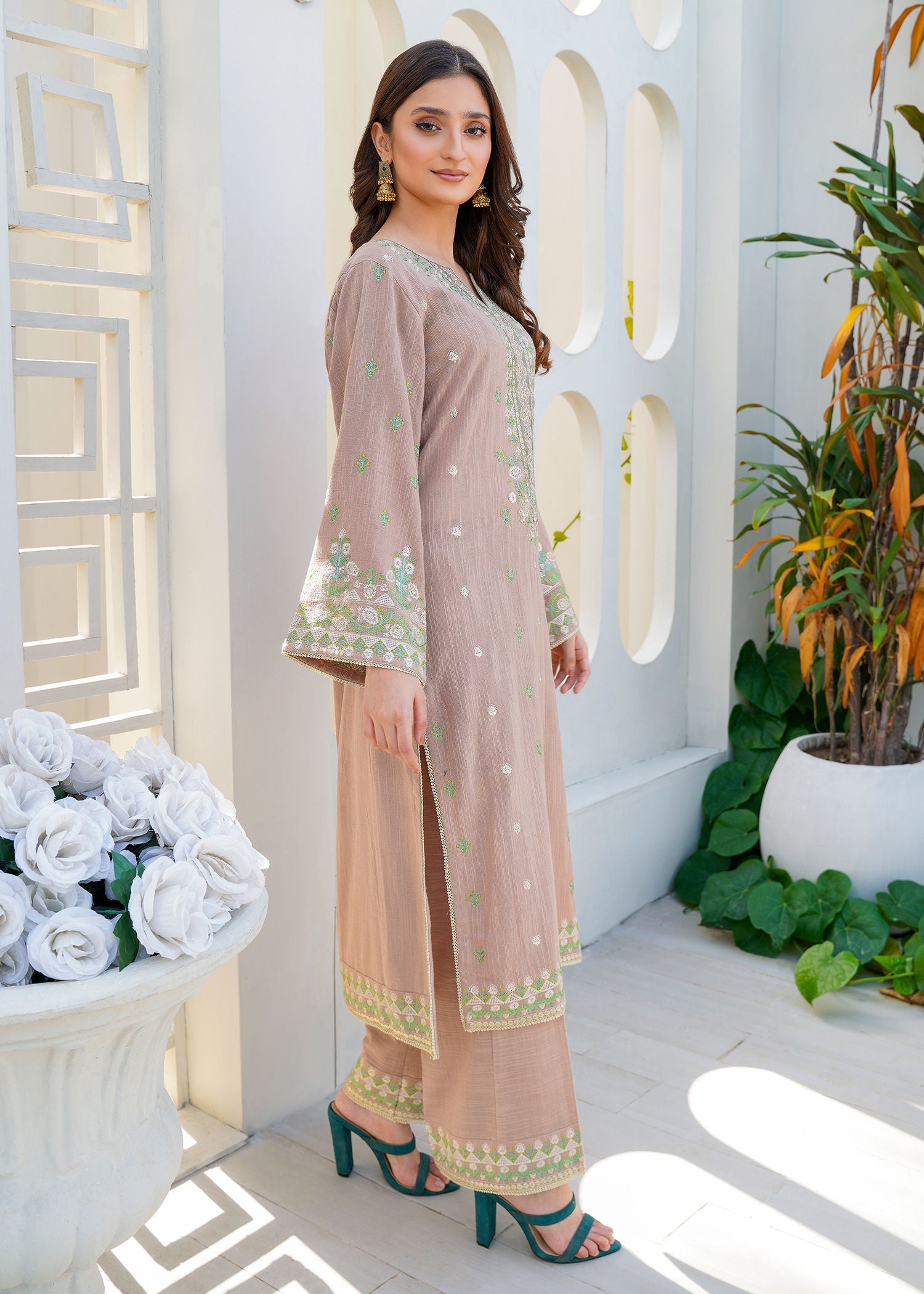 Khaatoon Sitara By Women 2pcs