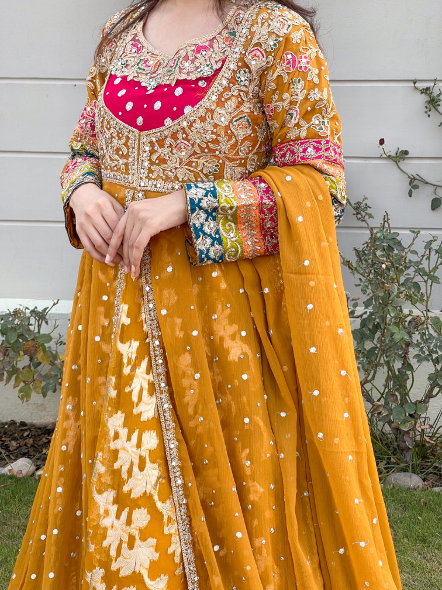 Haseens Official Sahiba 2 Women 2pcs